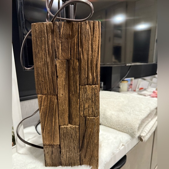 Rustic Wooden Table Lamp - Picture 4 of 8